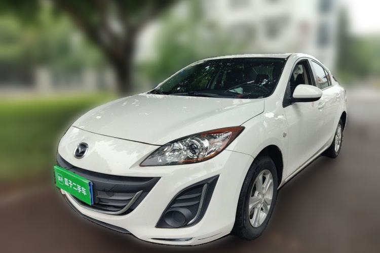Used Mazda 3 2015 Sedan 1.6L Manual Comfort Model Guazi used car, China used car export, Used car for sale, Used  cars, Cheapest cars for sale