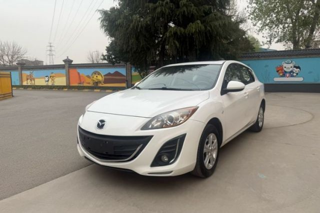 Used Mazda 3 2015 Hatchback 1.6L Automatic Elite Model