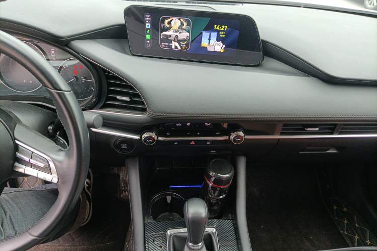 Used Mazda 3 Axela 2021 2.0L Automatic ZhiXuan Edition Audio And AC Panel