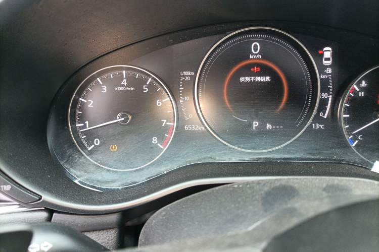 Used Mazda 3 Axela 2021 2.0L Automatic ZhiXuan Edition Odometer Close Up