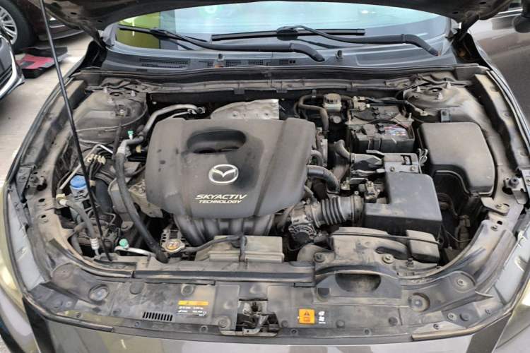 Used Mazda 3 Axela 2014 Sedan 1.5L Automatic Luxury Model Engine Bay