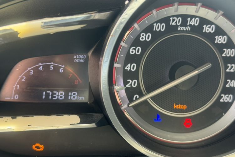 Used Mazda 3 Axela 2014 Sedan 1.5L Manual Comfort Model Odometer Close Up
