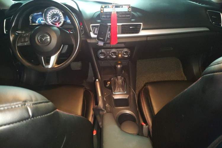 Used Mazda 3 Axela 2014 Sedan 1.5L Automatic Comfort Model Audio And AC Panel