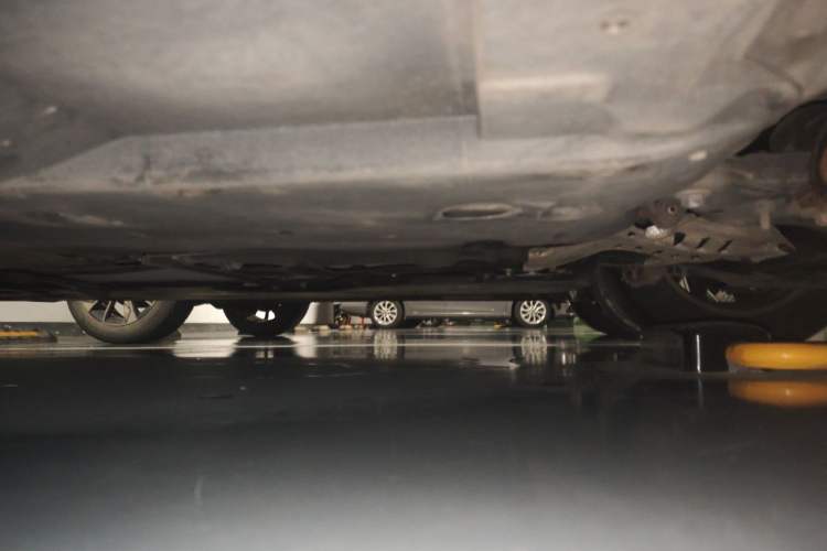 Used Mazda 3 Axela 2014 Sedan 1.5L Automatic Luxury Model Chassis Front Left