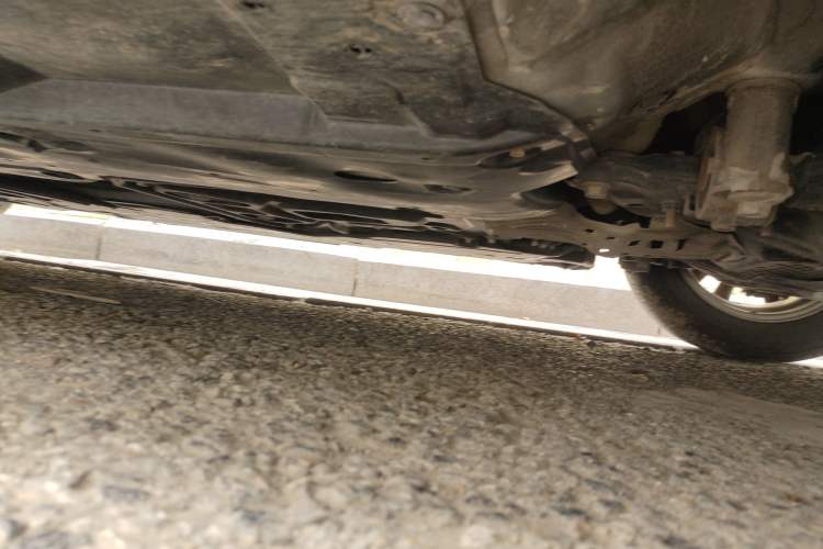 Used Mazda 3 Axela 2014 Sedan 1.5L Automatic Comfort Model Chassis Front Right