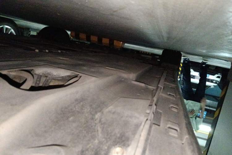 Used Mazda 3 Axela 2014 Sedan 2.0L Automatic Sport Model Chassis Rear Left