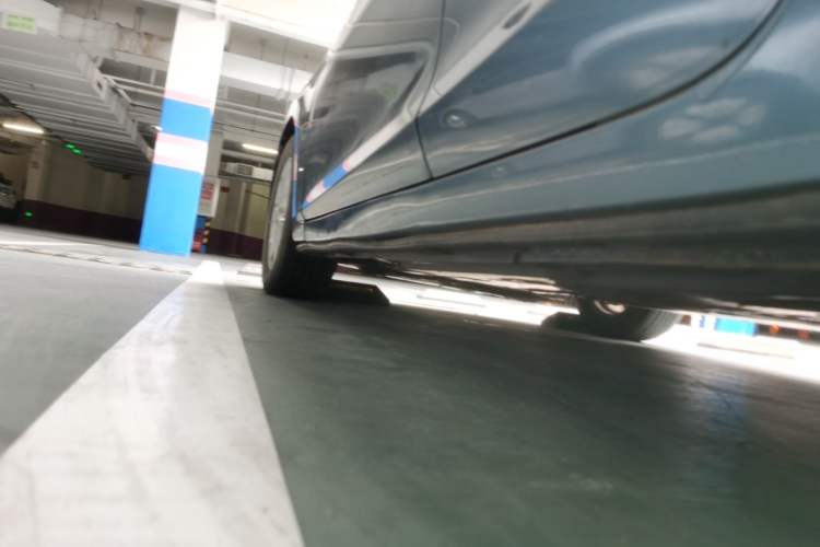 Used Mazda 3 Axela 2014 Hatchback 1.5L Automatic Luxury Model Chassis Rear Left