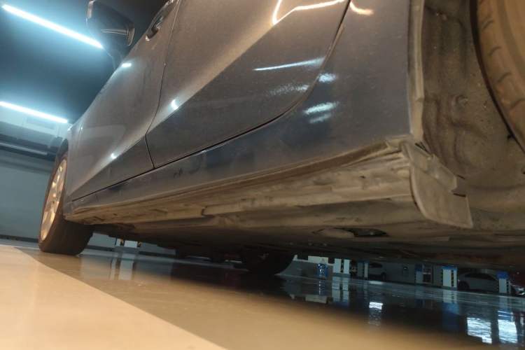 Used Mazda 3 Axela 2014 Sedan 2.0L Automatic Sport Model Chassis Rear Left