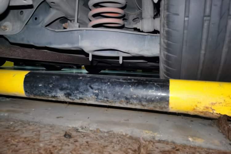 Used Mazda 3 Axela 2014 Sedan 2.0L Automatic Sport Model Chassis Rear Right