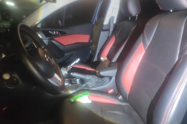 Used Mazda 3 Axela 2014 Sedan 1.5L Automatic Luxury Model Driver Seat