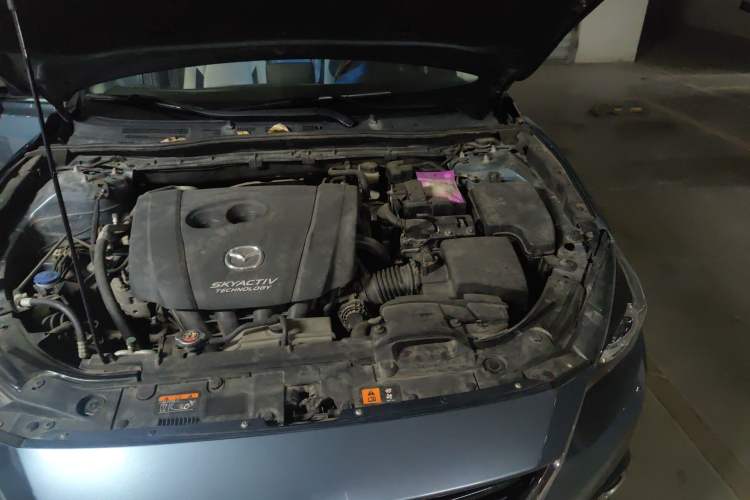 Used Mazda 3 Axela 2014 Sedan 2.0L Automatic Flagship Model Engine Bay Left