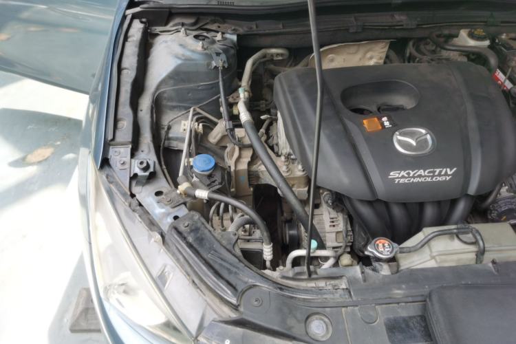 Used Mazda 3 Axela 2014 Hatchback 1.5L Automatic Luxury Model Engine Bay Right