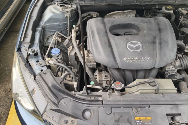 Used Mazda 3 Axela 2014 Hatchback 1.5L Manual Comfort Model Engine Bay Right