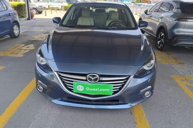 Used Mazda 3 Axela 2014 Sedan 2.0L Automatic Flagship Model Front