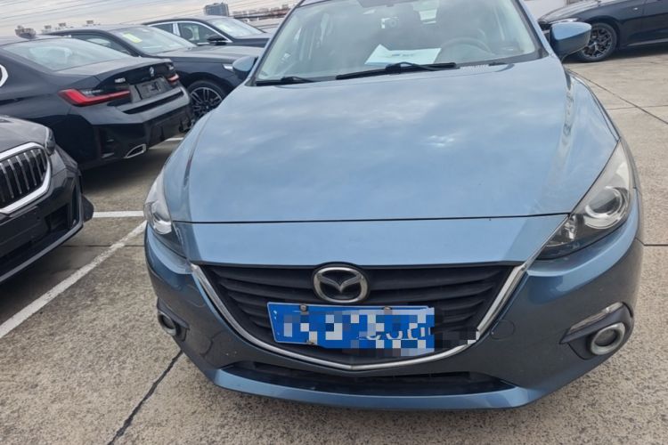 Used Mazda 3 Axela 2014 Hatchback 1.5L Automatic Luxury Model Front