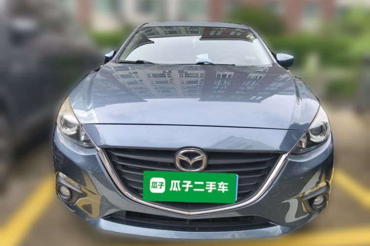 Used Mazda 3 Axela 2014 Hatchback 1.5L Manual Comfort Model Front