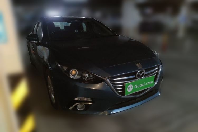Used Mazda 3 Axela 2014 Sedan 1.5L Automatic Luxury Model Front Right 45 Deg