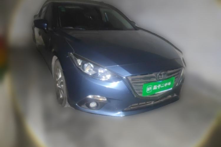 Used Mazda 3 Axela 2014 Sedan 1.5L Automatic Luxury Model Front Right 45 Deg