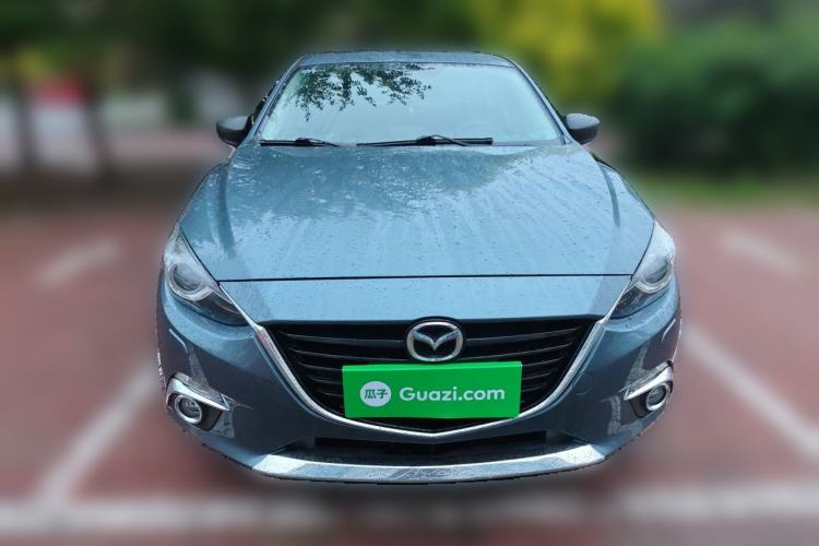 Used Mazda 3 Axela 2014 Hatchback 2.0L Automatic Flagship Model Front