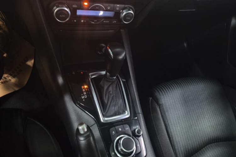 Used Mazda 3 Axela 2014 Sedan 1.5L Automatic Luxury Model Gear Lever