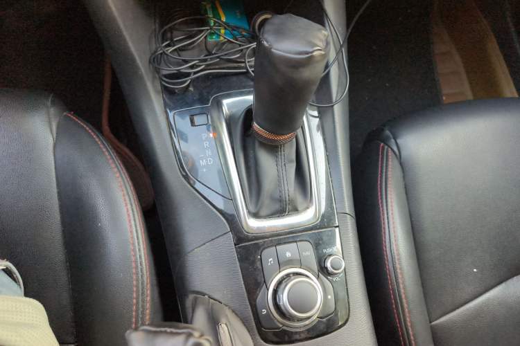Used Mazda 3 Axela 2014 Sedan 1.5L Automatic Luxury Model Gear Lever