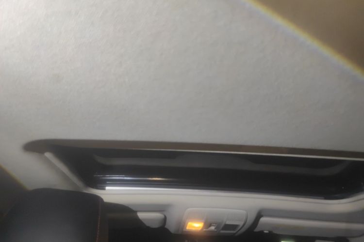 Used Mazda 3 Axela 2014 Sedan 1.5L Automatic Luxury Model Headliner