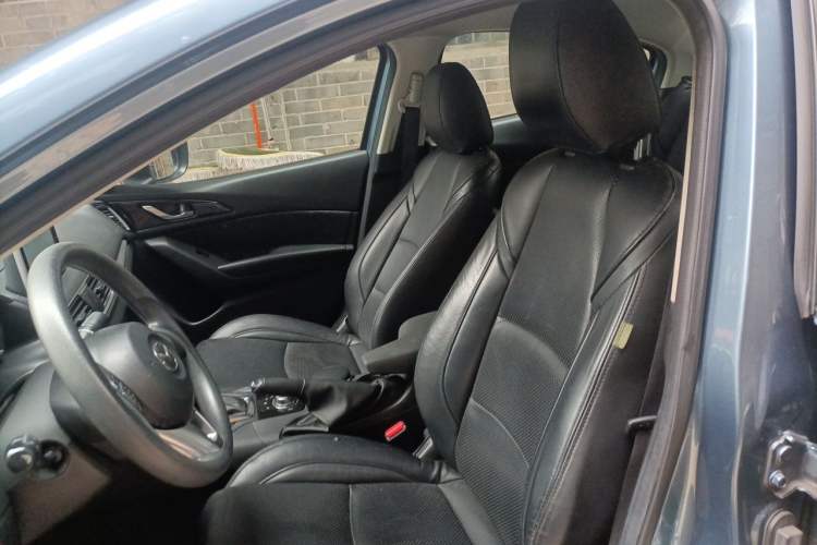 Used Mazda 3 Axela 2014 Sedan 1.5L Automatic Comfort Model Left Front Seat