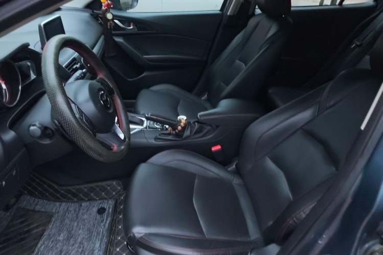 Used Mazda 3 Axela 2014 Hatchback 2.0L Automatic Flagship Model Left Front Seat