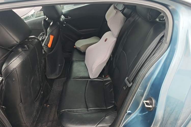 Used Mazda 3 Axela 2014 Hatchback 1.5L Automatic Luxury Model Left Rear Seat