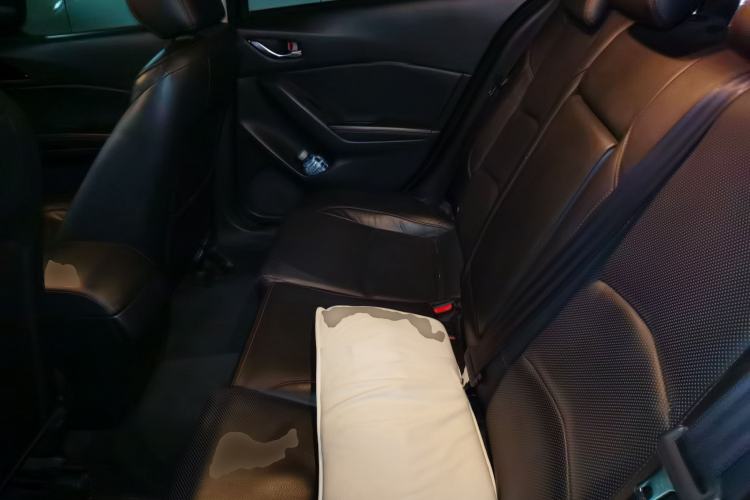 Used Mazda 3 Axela 2014 Sedan 2.0L Automatic Sport Model Left Rear Seat