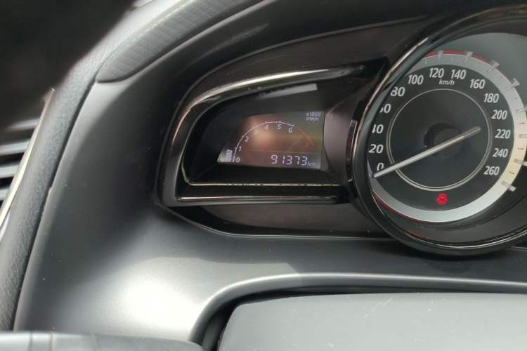 Used Mazda 3 Axela 2014 Sedan 1.5L Manual Comfort Model Odometer Close Up