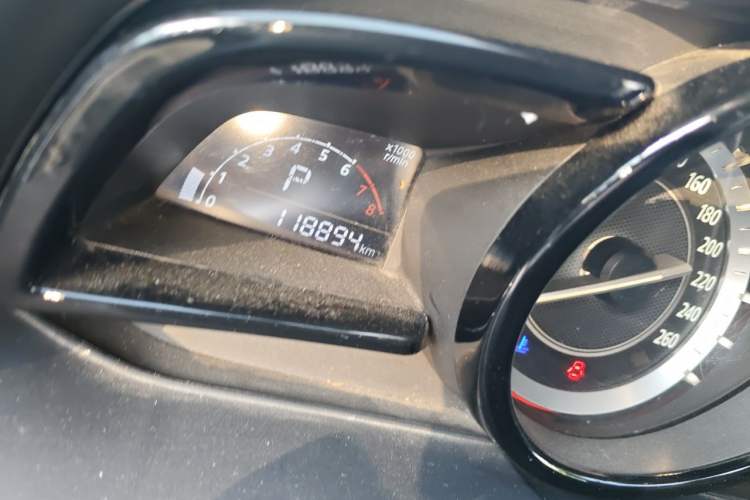 Used Mazda 3 Axela 2014 Sedan 1.5L Automatic Luxury Model Odometer Close Up