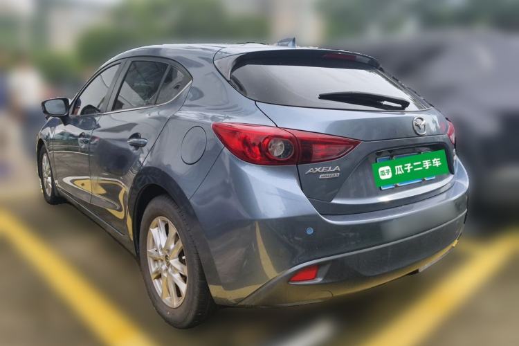 Used Mazda 3 Axela 2014 Hatchback 1.5L Manual Comfort Model Rear Left 45 Deg
