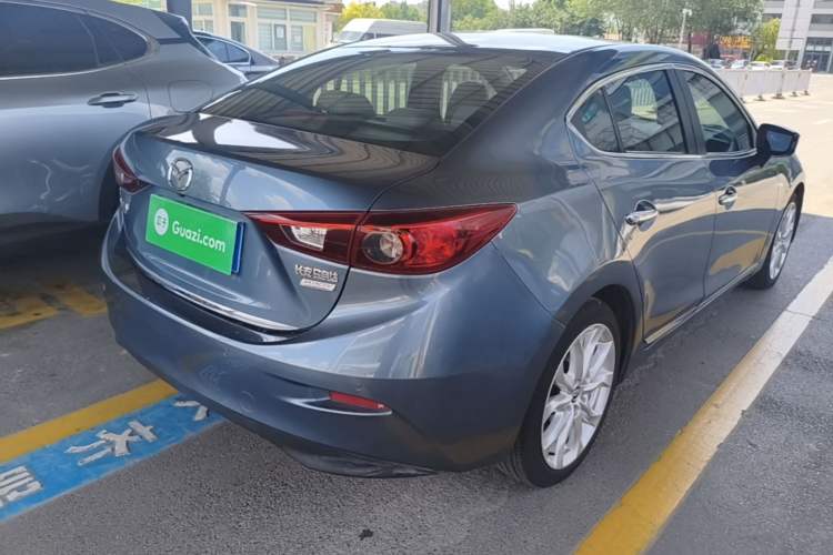Used Mazda 3 Axela 2014 Sedan 2.0L Automatic Flagship Model Rear Right 45 Deg
