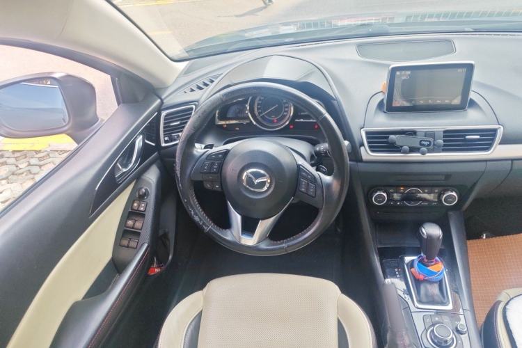 Used Mazda 3 Axela 2014 Sedan 2.0L Automatic Sport Model Steering Wheel