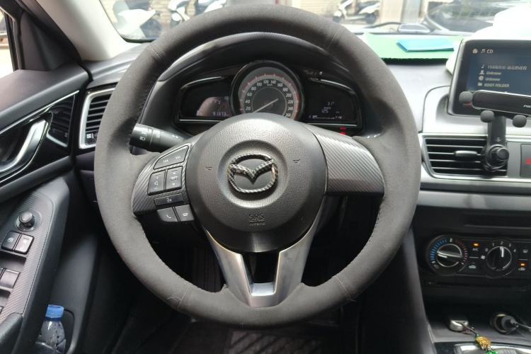 Used Mazda 3 Axela 2014 Sedan 1.5L Manual Comfort Model Steering Wheel