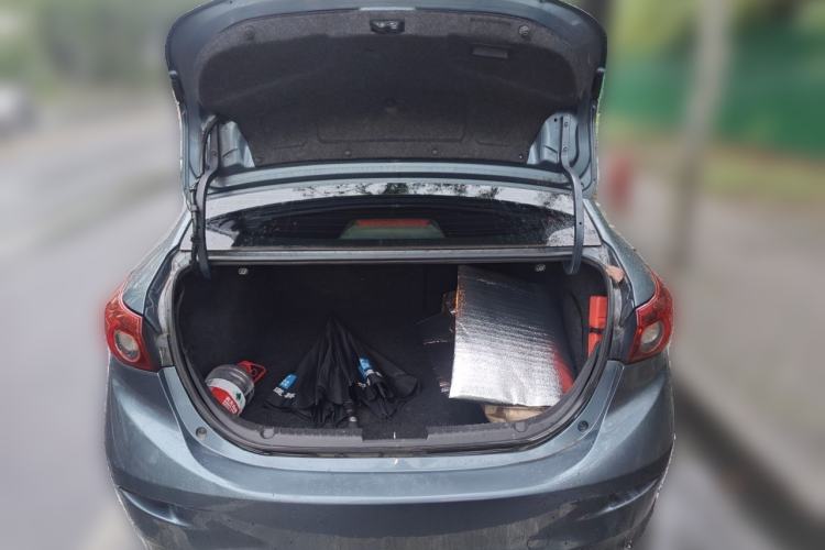 Used Mazda 3 Axela 2014 Sedan 1.5L Automatic Comfort Model Trunk