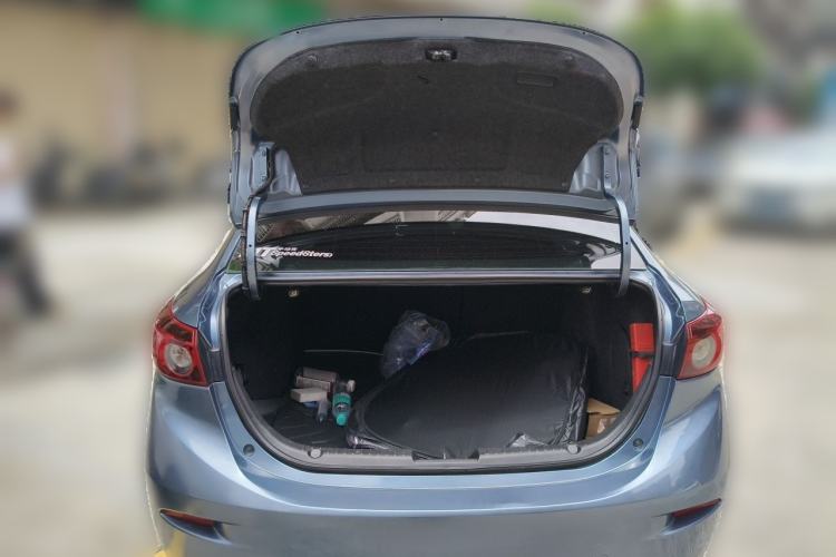 Used Mazda 3 Axela 2014 Sedan 1.5L Manual Comfort Model Trunk
