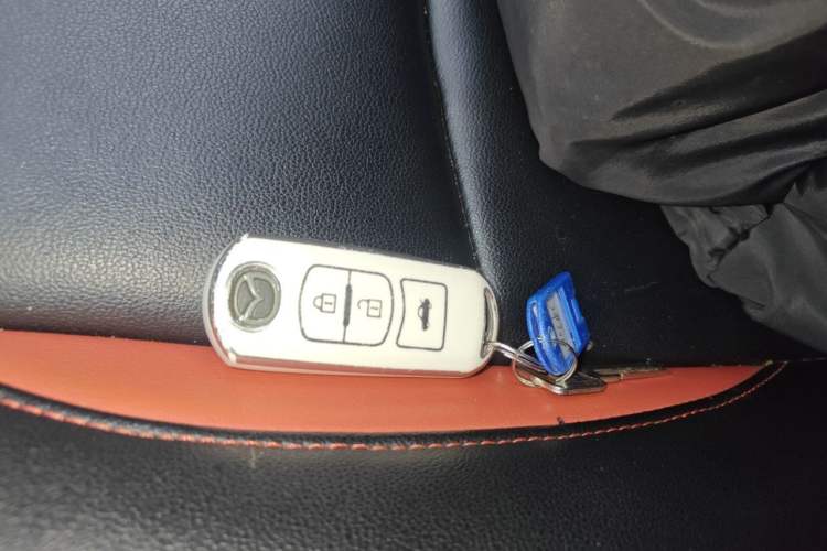 Used Mazda 3 Axela 2014 Sedan 1.5L Automatic Comfort Model Vehicle Key