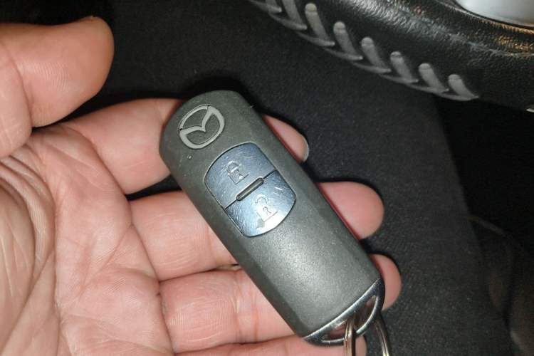 Used Mazda 3 Axela 2014 Hatchback 1.5L Automatic Luxury Model Vehicle Key
