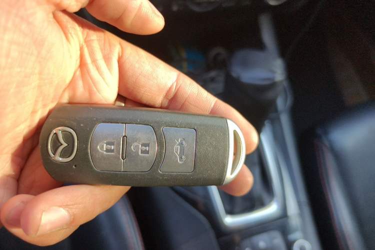 Used Mazda 3 Axela 2014 Sedan 1.5L Automatic Luxury Model Vehicle Key