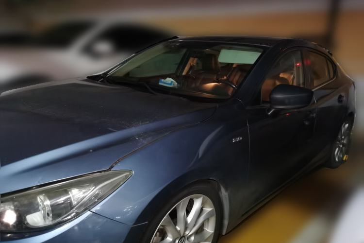 Used Mazda 3 Axela 2014 Sedan 2.0L Automatic Sport Model Guazi used car, China used car export, Used car for sale, Used  cars, Cheapest cars for sale