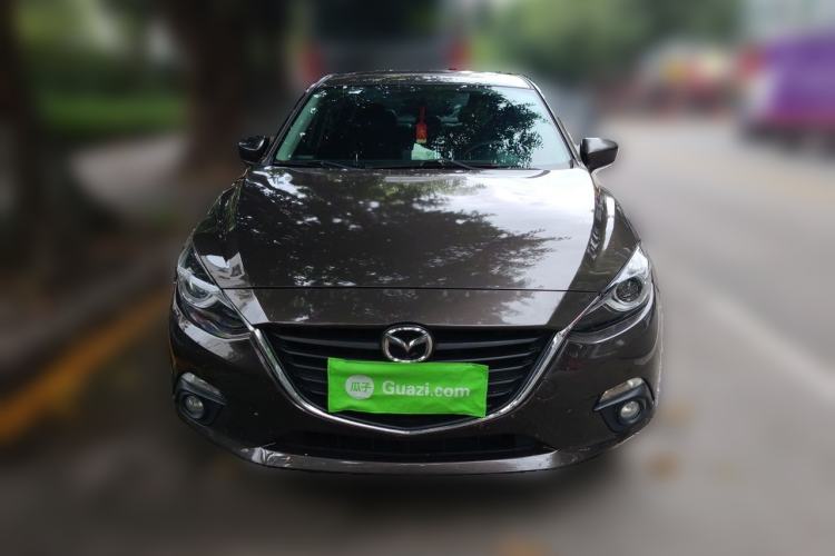 Used Mazda 3 Axela 2014 Sedan 1.5L Automatic Luxury Model Front