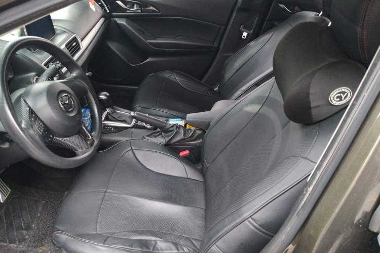 Used Mazda 3 Axela 2014 Sedan 1.5L Automatic Luxury Model Left Front Seat