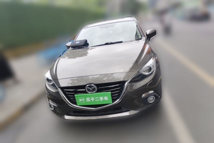 Used Mazda 3 Axela 2014 Sedan 2.0L Automatic Flagship Model Front