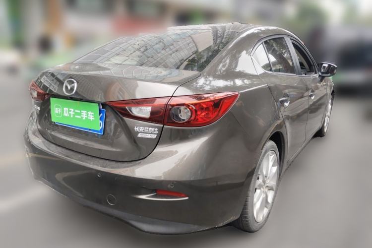 Used Mazda 3 Axela 2014 Sedan 2.0L Automatic Flagship Model Rear Right 45 Deg