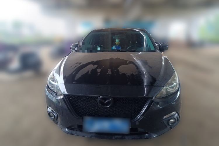 Used Mazda 3 Axela 2014 Sedan 1.5L Automatic Luxury Model Front