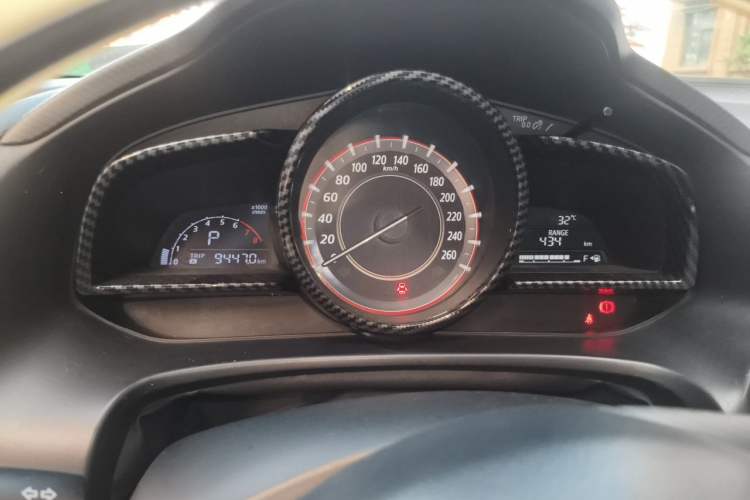 Used Mazda 3 Axela 2014 Sedan 1.5L Automatic Comfort Model Instrument Cluster