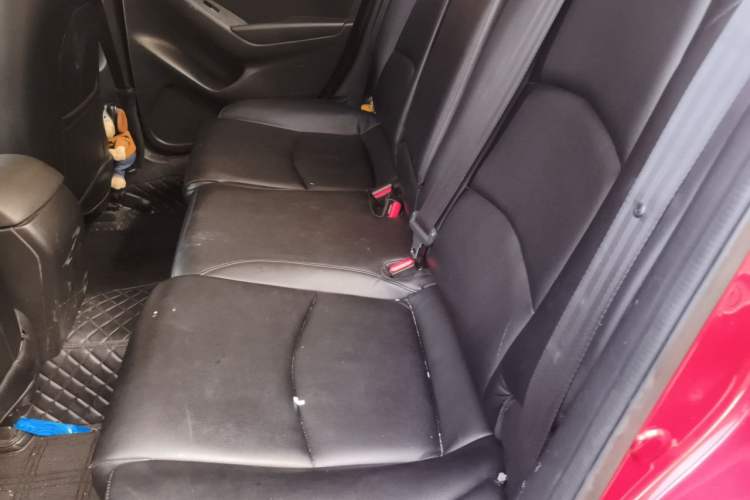 Used Mazda 3 Axela 2014 Sedan 1.5L Automatic Comfort Model Left Rear Seat