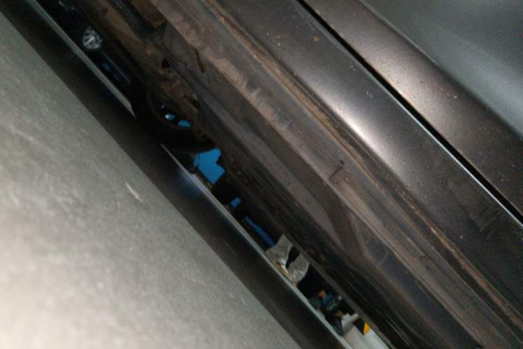 Used Mazda 3 Axela 2014 Sedan 1.5L Automatic Luxury Model Chassis Front Left